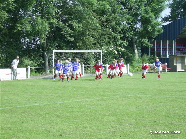 voetbaltoernooi edward roozendaal 043